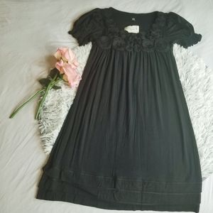 Saks fifth Avenue black dress size 4